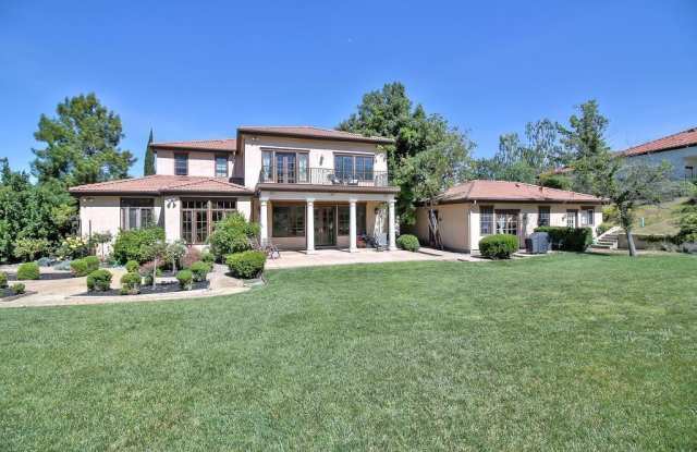 Gorgeous Ruby Hill Executive Home with Detached 1-BR Guest House! Gallery 4