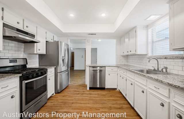10604 School House Ln - 10604 School House Lane, Austin, TX 78750