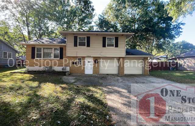 Charming 3 bedroom, 2.5 bathroom home with 2 car garage in Independence, Missouri Gallery 1