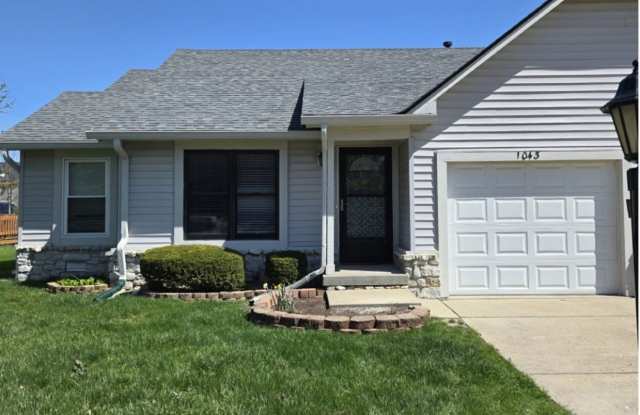 1043 Mikes Way photos photos