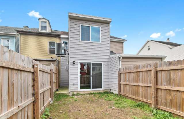 Modern 3BR/2BA Home in Columbia Borough School District w/ Fenced Yard & Central Air! photos photos