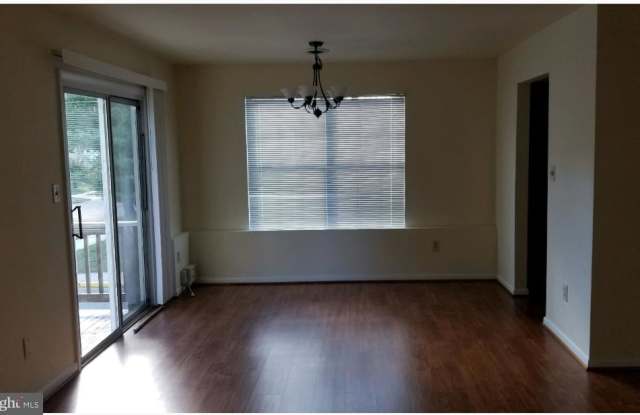 4714 COLONEL DENT CT #347 Gallery 3