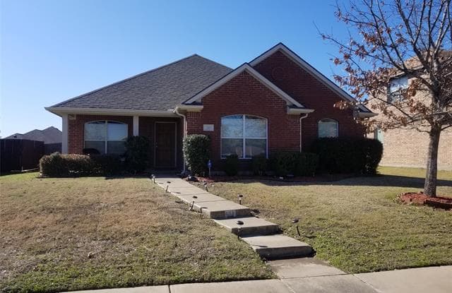 110 Cliffbrook Drive - 110 Cliffbrook Drive, Wylie, TX 75098