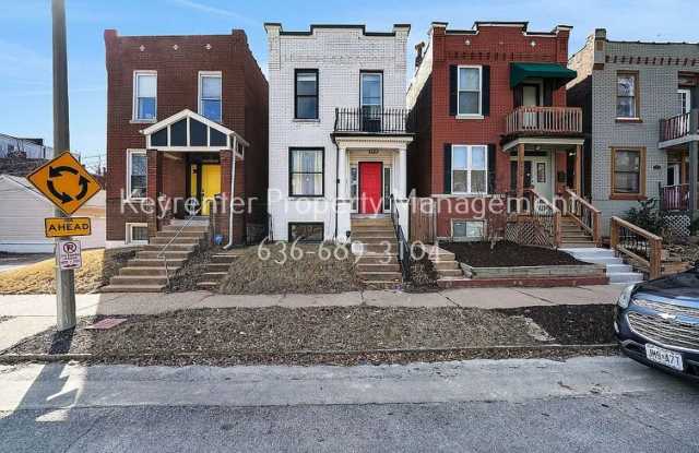 Spacious & Updated 3-Bedroom Home with Deck & Fenced Backyard! photos photos Spacious & Updated 3-Bedroom Home with Deck & Fenced Backyard! photos photos