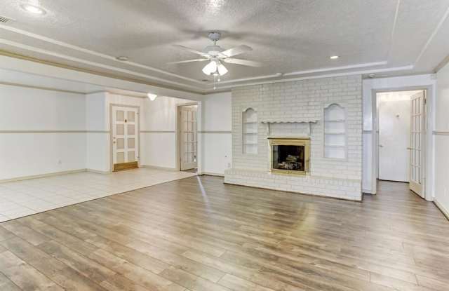 5419 Golf Drive Gallery 4