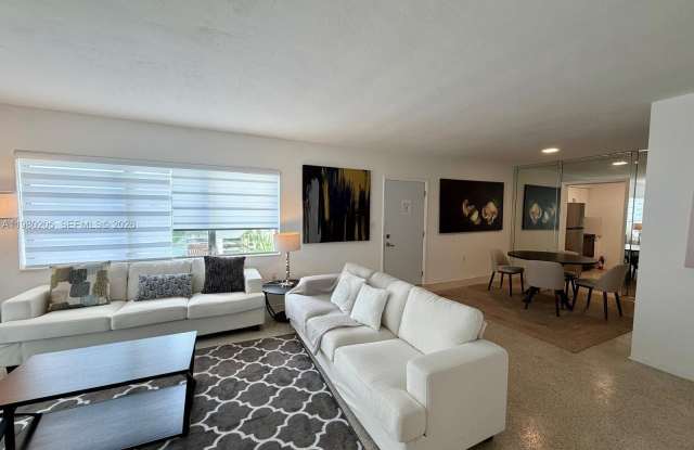 1135 101st St photos photos