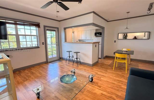 8600 Byron Ave photos photos
