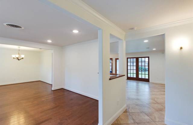 5750 Yarwell Drive Gallery 2