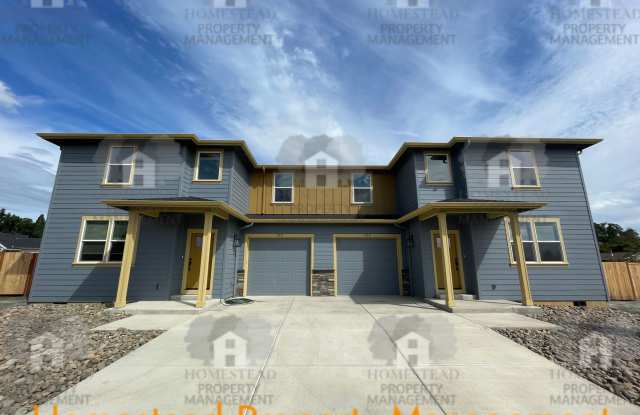 186-188 Lacreole Dr. photos photos