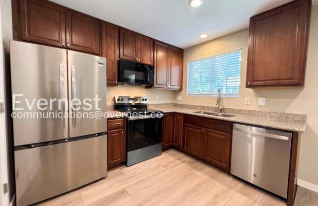 10700 Kimblewyck Circle Gallery 4
