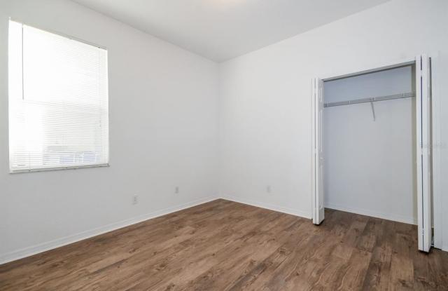11410 LAUREL BROOK COURT Gallery 2