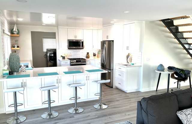 Stunning Newly Renovated 3BD/2.5BA Luxury Home with Bay  Ocean Views – 92117 photos photos