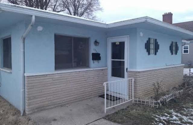 1928-1930 Vaughn Street - 1928 photos photos