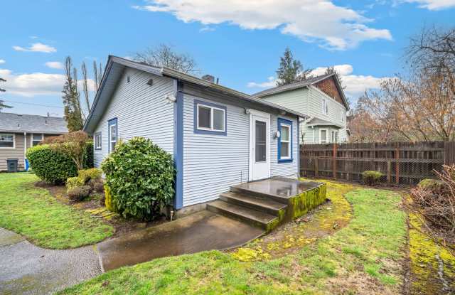 6826 SE 50th Ave, Portland, OR 97206 - 6826 Southeast 50th Avenue, Portland, OR 97206