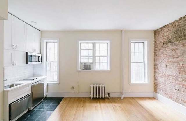 220 Sullivan Street photos photos