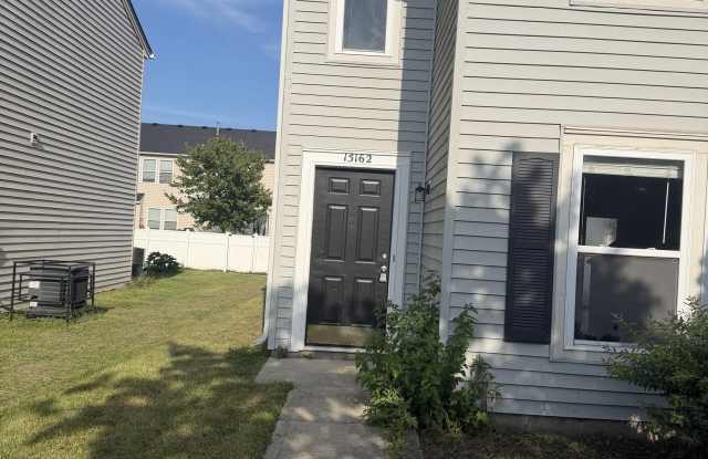 15162 Beam Street Gallery 2