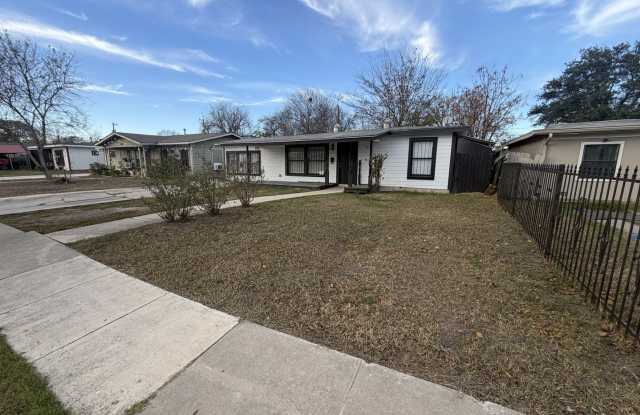 1635 Basse photos photos 1635 Basse photos photos