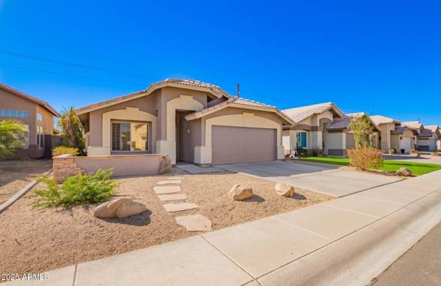 1421 E Gary Dr photos photos