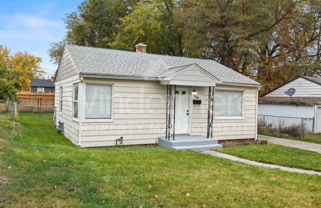 Super Cute 2 Bedroom Home In Northwest Spokane - 5723 North Milton Street, Spokane, WA 99205