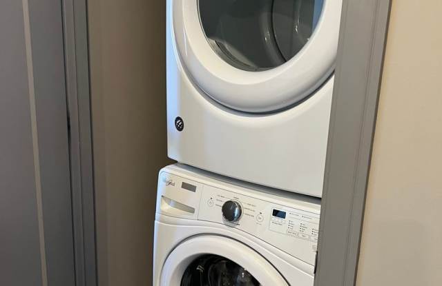 Live above The Current Iowa and live the hotel life everyday. photos photos