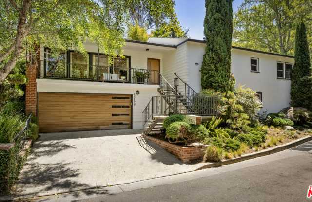 5749 Valley Oak Drive - 5749 Valley Oak Drive, Los Angeles, CA 90068