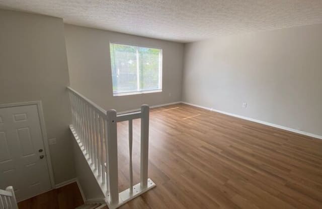 6818 Metuchen Pl Reynoldsburg Oh 43068-4058 - 6818 Metuchen Place, Columbus, OH 43068