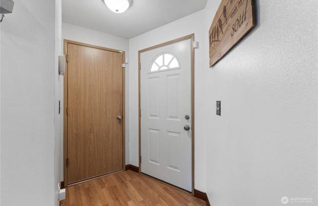10207 59th Drive Northeast Gallery 3