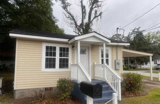 One Bedroom /One Bath House photos photos