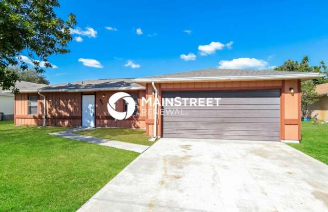 647 Pampas Street Northwest - 647 Pampas Street Northwest, Palm Bay, FL 32907