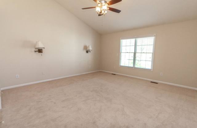 4528 Dover Commons Court Gallery 2