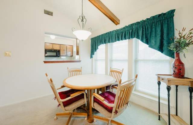 6424 Amber Dr Gallery 4