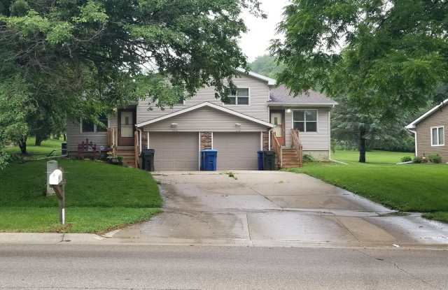 2048 Rainbow Dr. - 2048 Rainbow Drive, Waterloo, IA 50701
