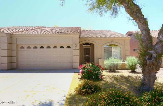 2101 S YELLOW WOOD Drive photos photos