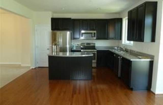 243 Eagle Dr Gallery 2