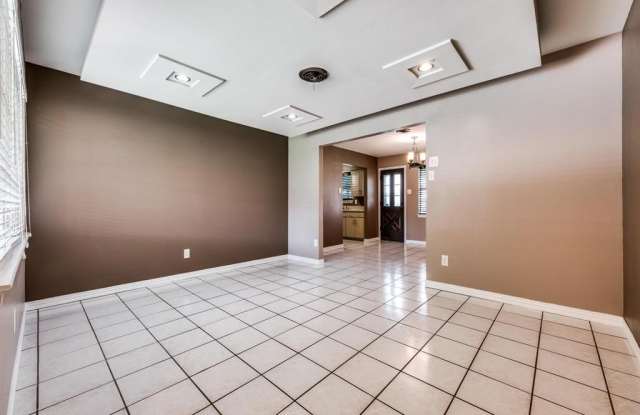 11341 Dalron Drive Gallery 3