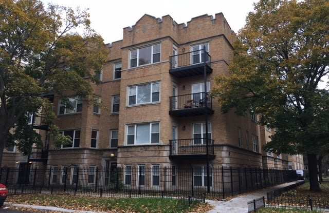4456 N Drake Ave photos photos