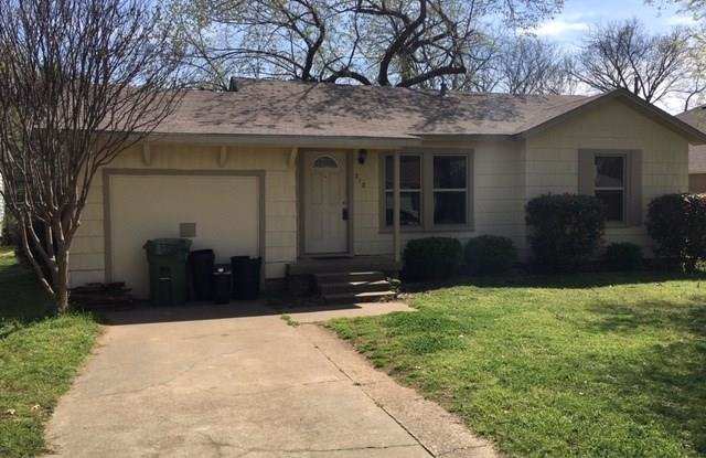 312 Harrison Lane Gallery 2