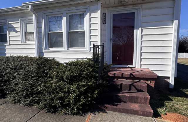 884 Old Charlotte Road - 884 Old Charlotte Road Southwest, Concord, NC 28027