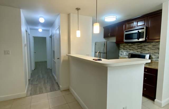 1400 Gandy Boulevard North photos photos