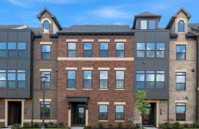 43473 GRANDMOORE STREET - 43473 Grandmoore St, Loudoun Valley Estates, VA 20148