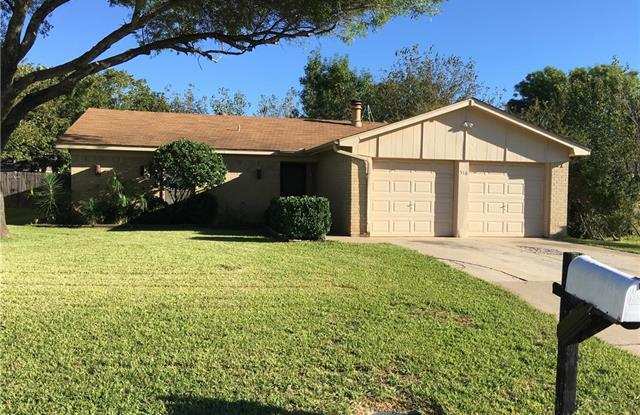 516 Cole Avenue - 516 Cole Avenue, Saginaw, TX 76179