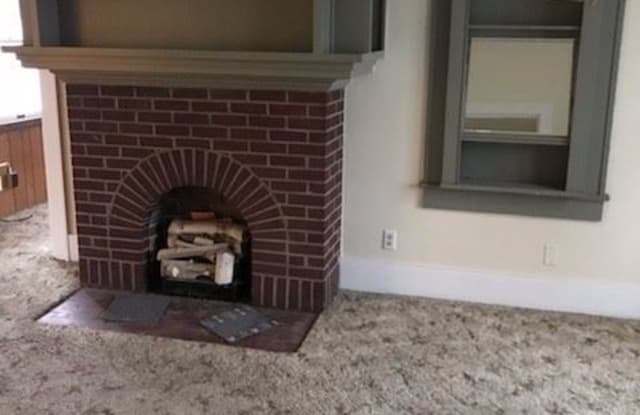 353 W National Dr - 353 W National Dr, Newark, OH 43055