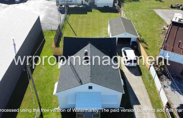 2 Bed 1 Bath House in Washington Local School District! Gallery 3