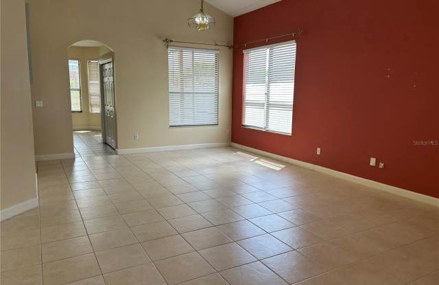 6720 IMPERIAL OAK Lane Gallery 2