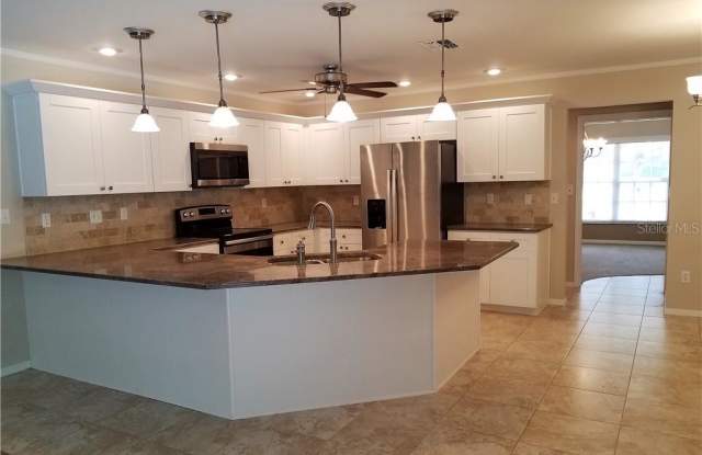 3701 LITHIA RIDGE BOULEVARD Gallery 4