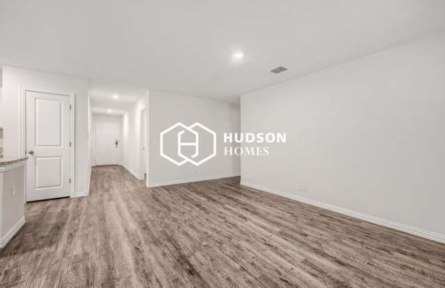 2507 Crater Street Gallery 3