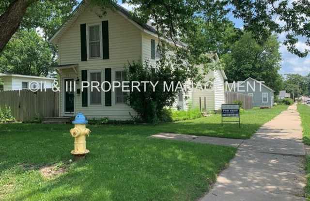 633 S Elm photos photos