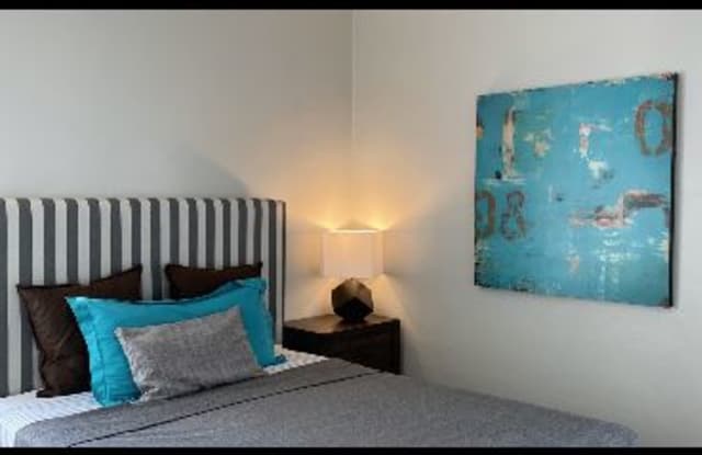 1915 San Francisco Ave - 1915 San Francisco Avenue, Long Beach, CA 90806