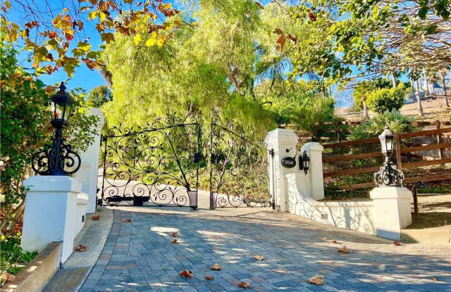 31541 Peppertree Bend photos photos