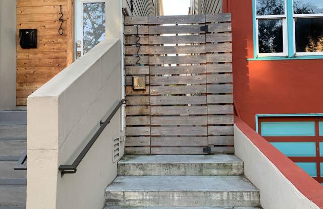 1272 York Street Gallery 2